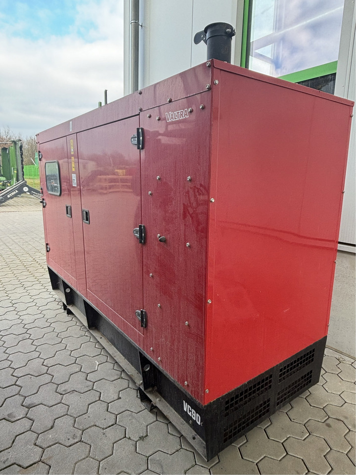 Valtra Diesel-Generator VG90 - Alet/ Ekipman: fotoğraf 3 Valtra Diesel-Generator VG90 - Alet/ Ekipman: fotoğraf 3