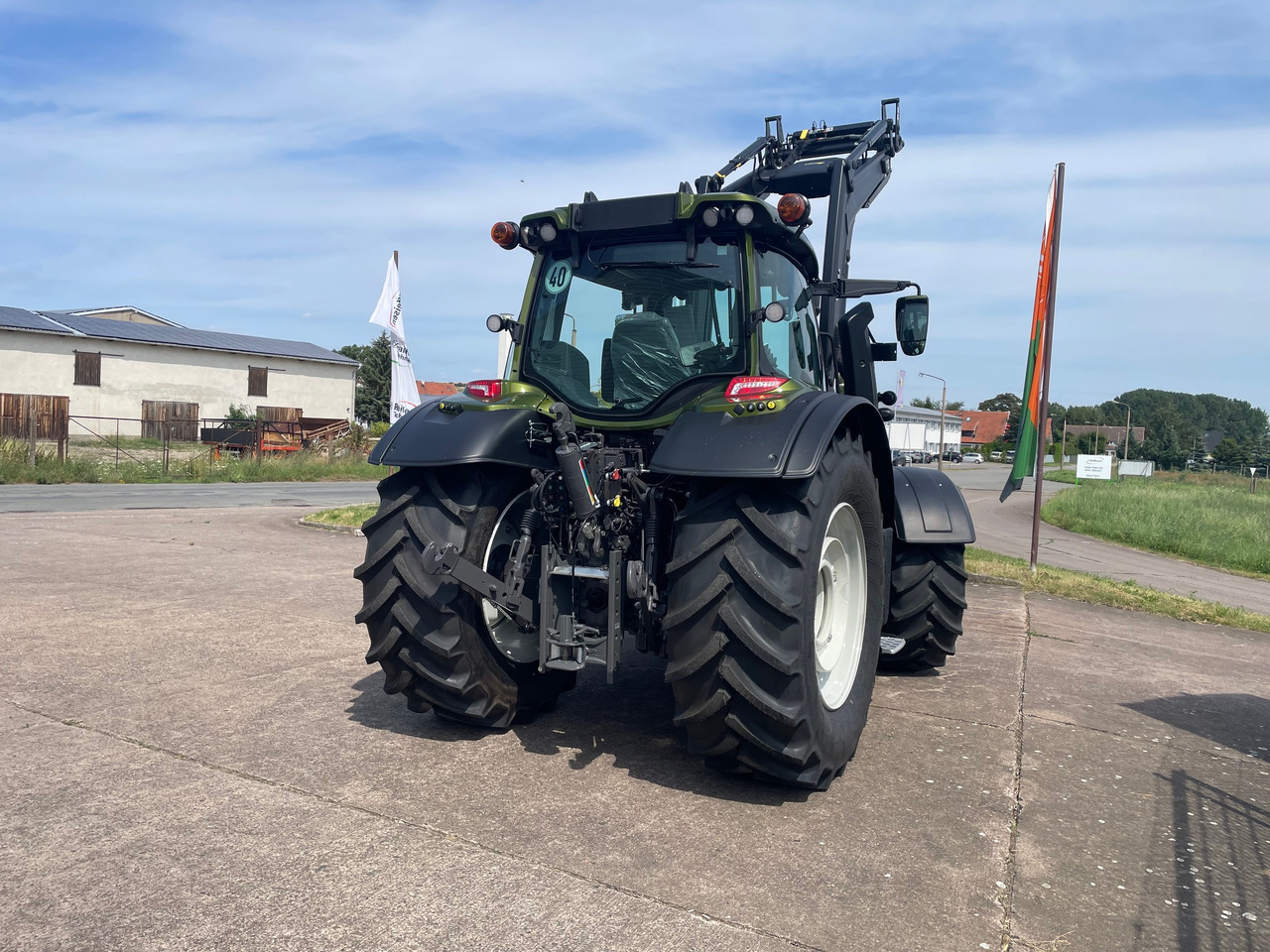 Valtra N155 EA 2B1 - Traktör: fotoğraf 4 Valtra N155 EA 2B1 - Traktör: fotoğraf 4