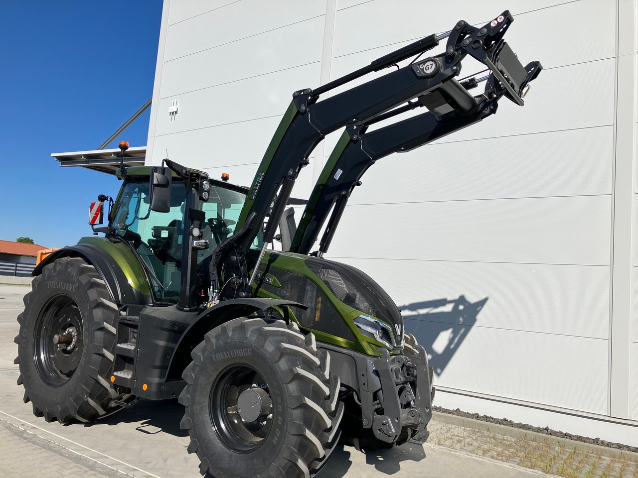 Valtra Q 285 - Traktör: fotoğraf 4 Valtra Q 285 - Traktör: fotoğraf 4