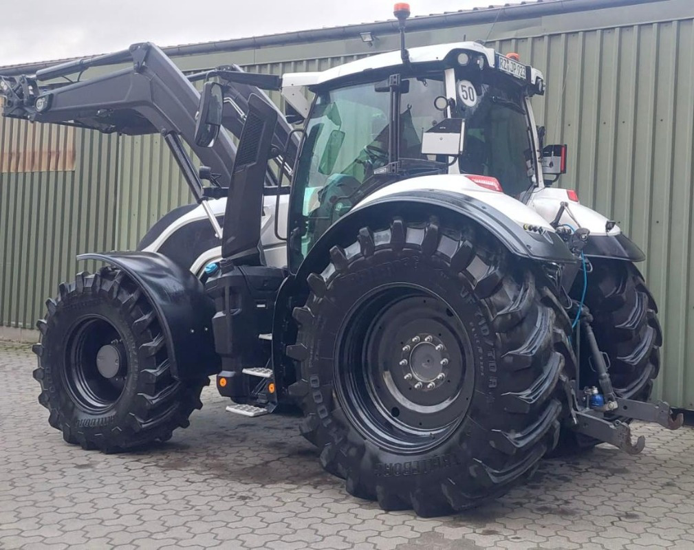 Valtra Q 305 Vollausstattung - Traktör: fotoğraf 3 Valtra Q 305 Vollausstattung - Traktör: fotoğraf 3