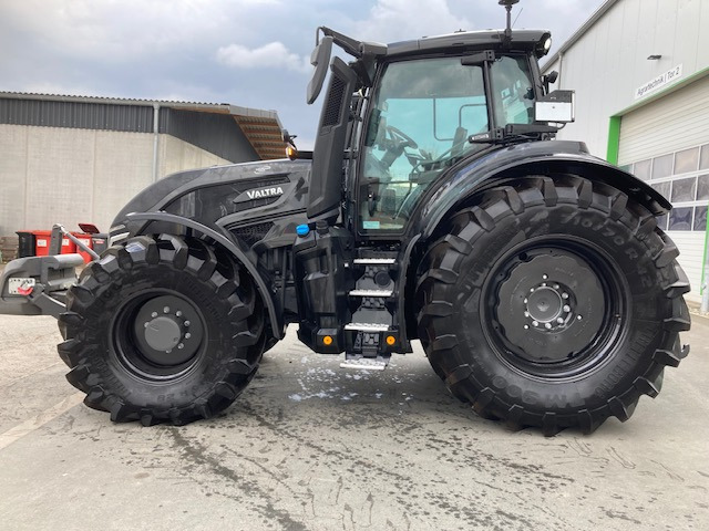 Valtra Q265 - Traktör: fotoğraf 1 Valtra Q265 - Traktör: fotoğraf 1