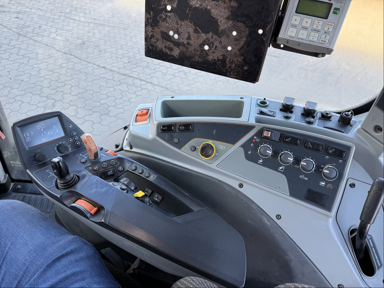 Valtra T194 Versu - Traktör: fotoğraf 4 Valtra T194 Versu - Traktör: fotoğraf 4