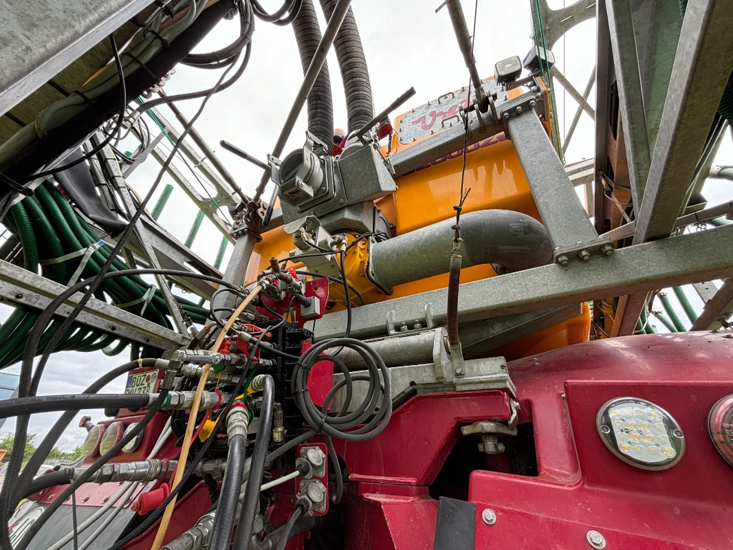 Vredo VT 7138 SWINGMAX36 Gestänge - Gübre serpme makinesi: fotoğraf 5 Vredo VT 7138 SWINGMAX36 Gestänge - Gübre serpme makinesi: fotoğraf 5