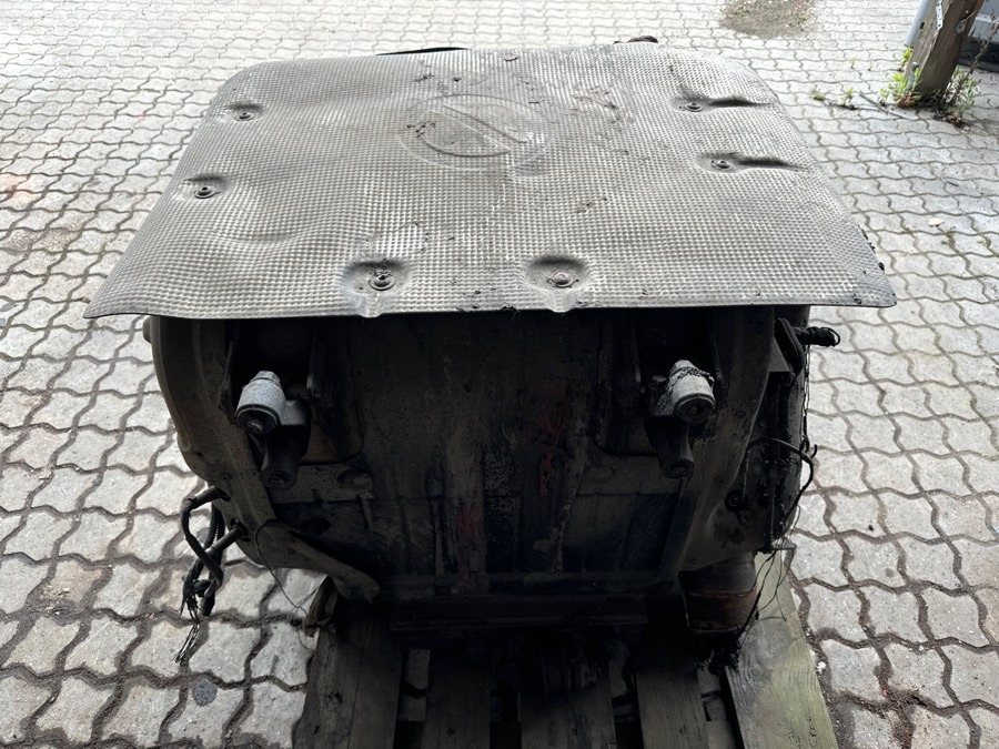 IVECO EXHAUST 5801448219 - Katalitik konvertör - Kamyon: fotoğraf 2 IVECO EXHAUST 5801448219 - Katalitik konvertör - Kamyon: fotoğraf 2