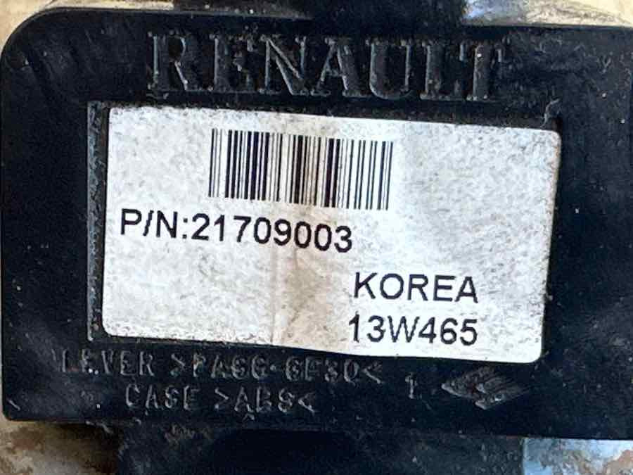RENAULT LEVER SWITCH 7421709003 - Kabin ve iç mekan - Kamyon: fotoğraf 3 RENAULT LEVER SWITCH 7421709003 - Kabin ve iç mekan - Kamyon: fotoğraf 3
