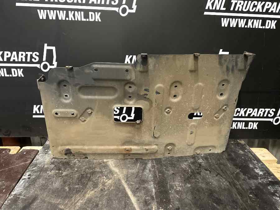 SCANIA BOADING STEB BRACKET 2715970 - Çerçeve/ Şasi - Kamyon: fotoğraf 2 SCANIA BOADING STEB BRACKET 2715970 - Çerçeve/ Şasi - Kamyon: fotoğraf 2