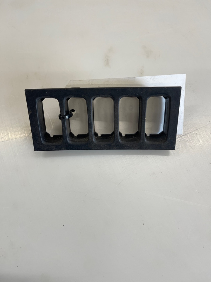 SCANIA PANEL 1911080 - Gösterge panosu - Kamyon: fotoğraf 1 SCANIA PANEL 1911080 - Gösterge panosu - Kamyon: fotoğraf 1