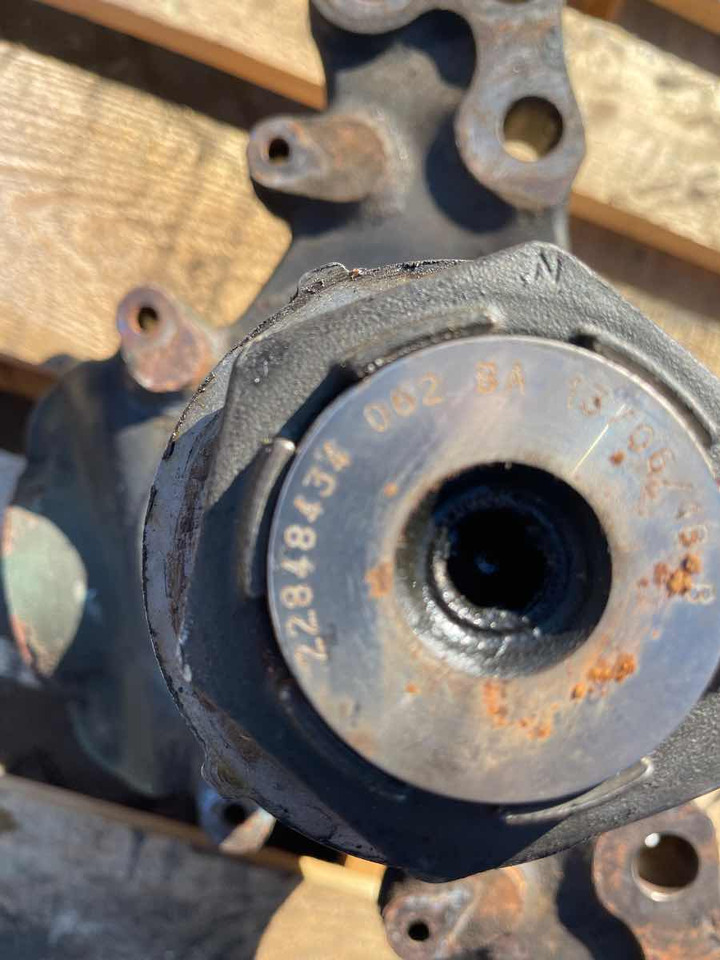 VOLVO STEERING KNUCKLE 22848434 - Akson - Kamyon: fotoğraf 2 VOLVO STEERING KNUCKLE 22848434 - Akson - Kamyon: fotoğraf 2