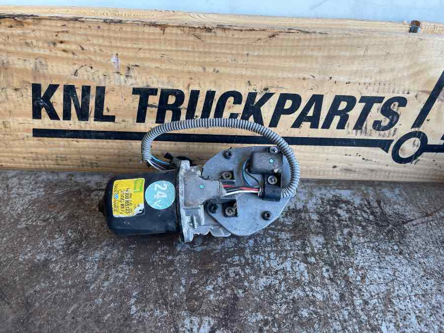 VOLVO WIPER MOTOR 20872888 - Kabin ve iç mekan - Kamyon: fotoğraf 2 VOLVO WIPER MOTOR 20872888 - Kabin ve iç mekan - Kamyon: fotoğraf 2