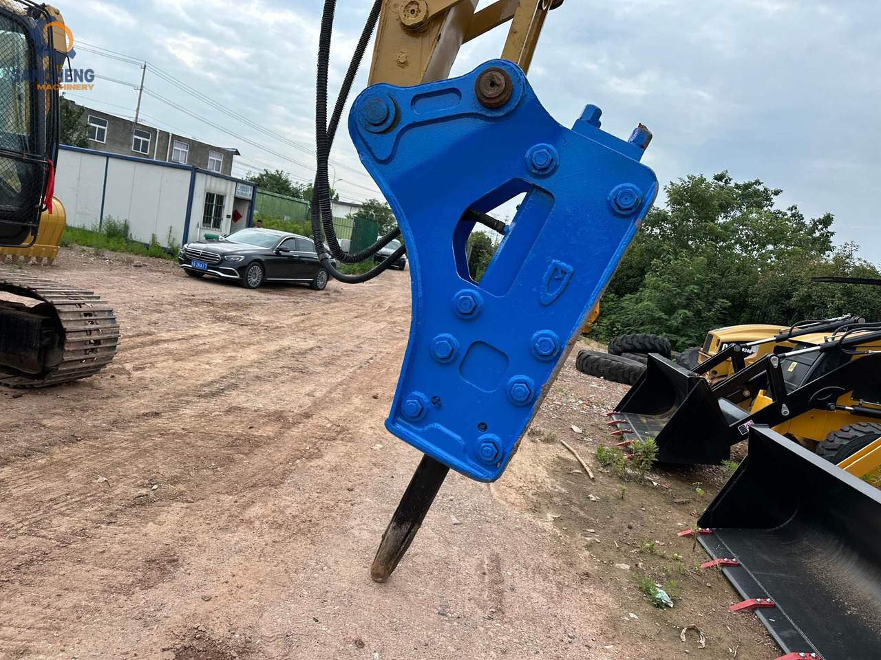 CAT 320CL crawler excavator with hammer - Paletli ekskavatör: fotoğraf 5 CAT 320CL crawler excavator with hammer - Paletli ekskavatör: fotoğraf 5