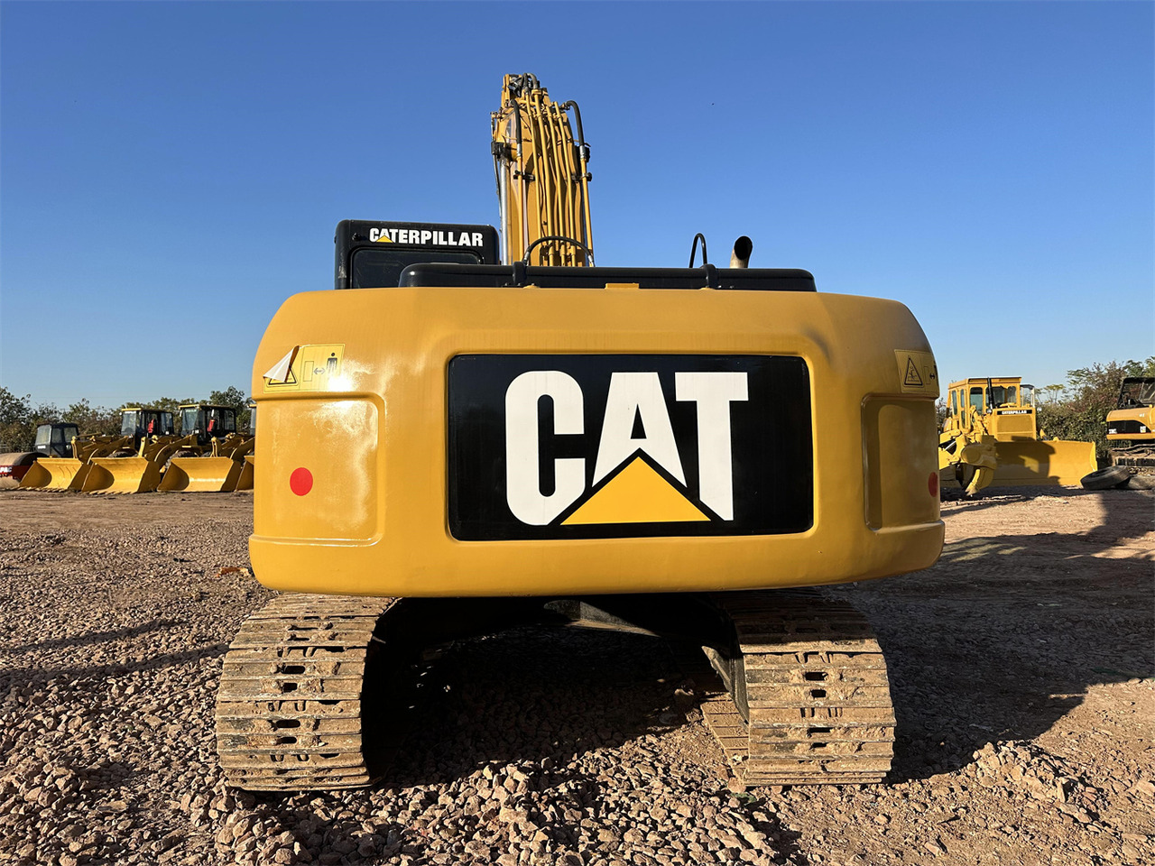 CAT 320DL - Ekskavatör: fotoğraf 5 CAT 320DL - Ekskavatör: fotoğraf 5