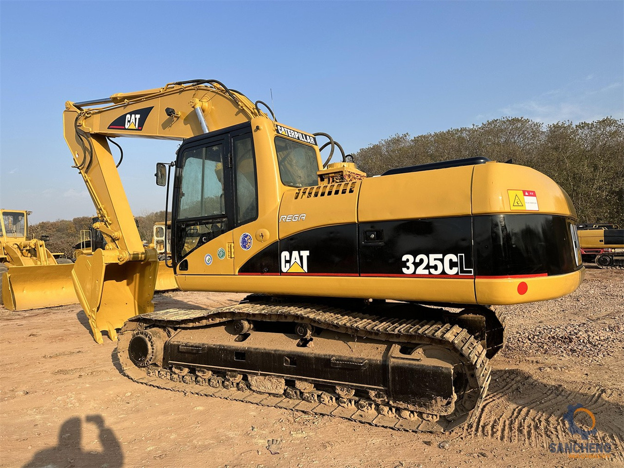 CAT 325CL - Ekskavatör: fotoğraf 1 CAT 325CL - Ekskavatör: fotoğraf 1