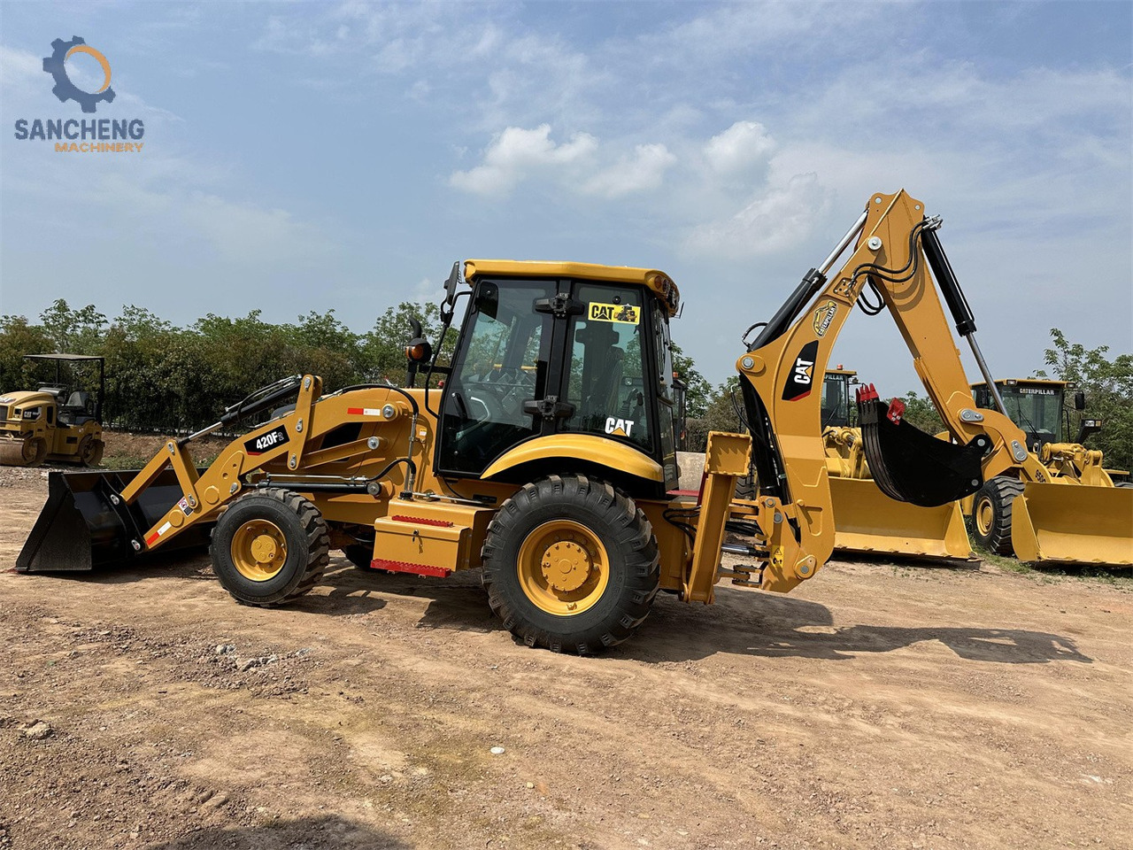CAT 420F2 - Iş makinesi: fotoğraf 3 CAT 420F2 - Iş makinesi: fotoğraf 3