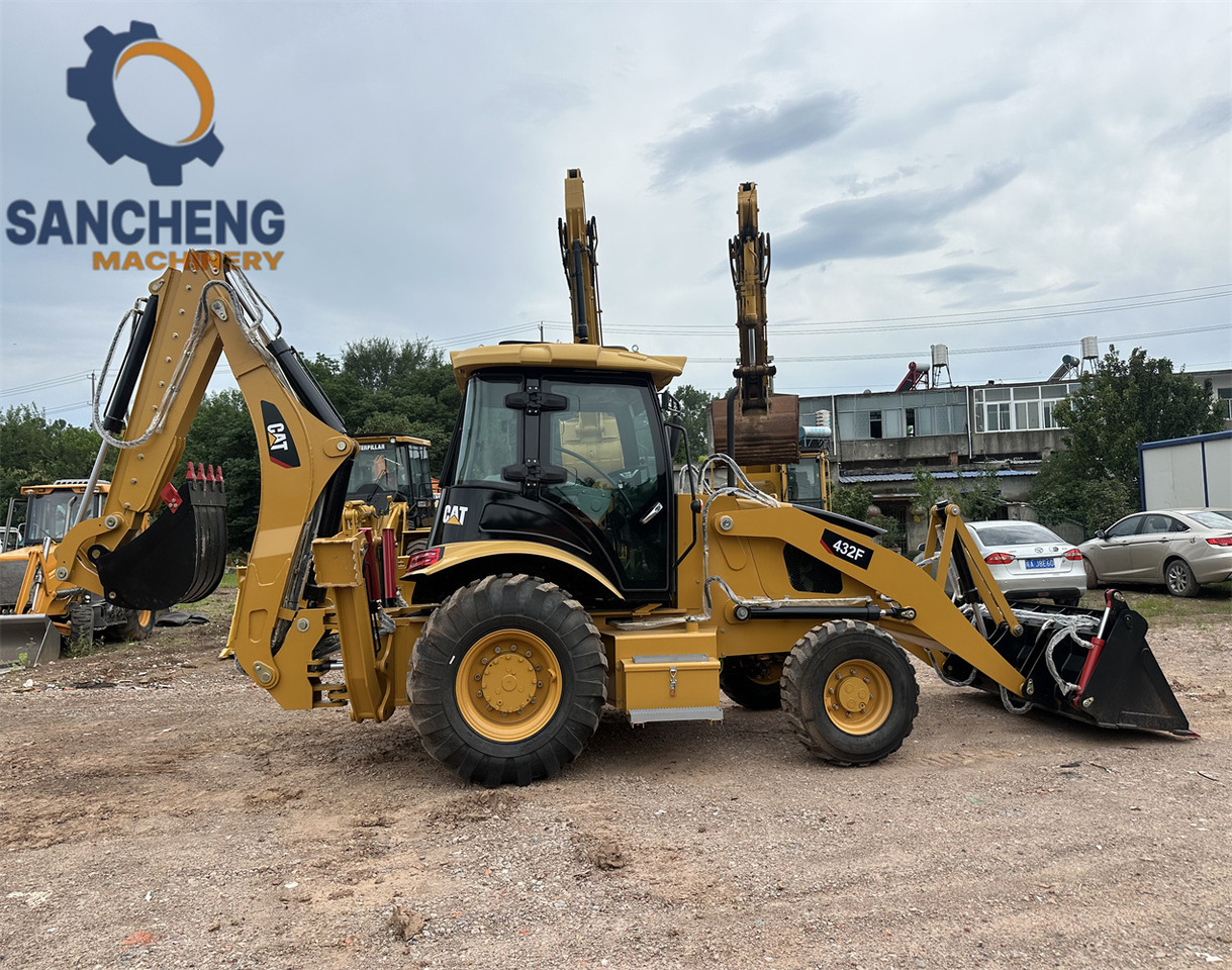 CAT 432F - Iş makinesi: fotoğraf 1 CAT 432F - Iş makinesi: fotoğraf 1