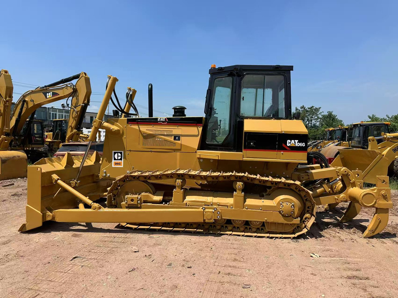 CAT D6G bulldozer - Buldozer: fotoğraf 3 CAT D6G bulldozer - Buldozer: fotoğraf 3