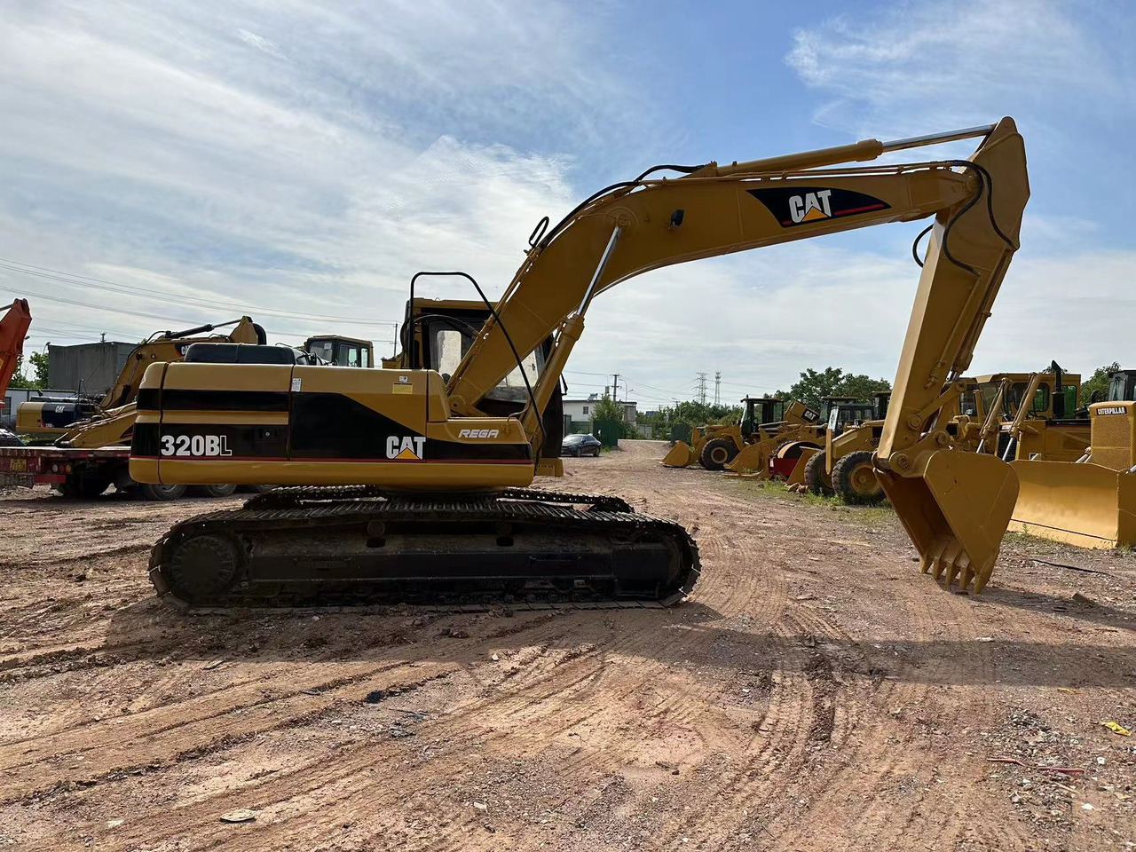 CATERPILLAR 320BL - Paletli ekskavatör: fotoğraf 5 CATERPILLAR 320BL - Paletli ekskavatör: fotoğraf 5