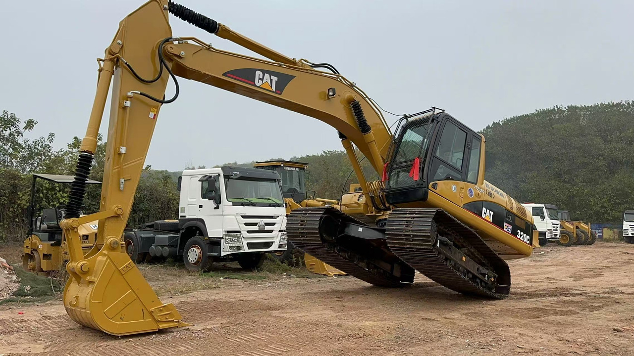 CATERPILLAR 320CL - Paletli ekskavatör: fotoğraf 2 CATERPILLAR 320CL - Paletli ekskavatör: fotoğraf 2