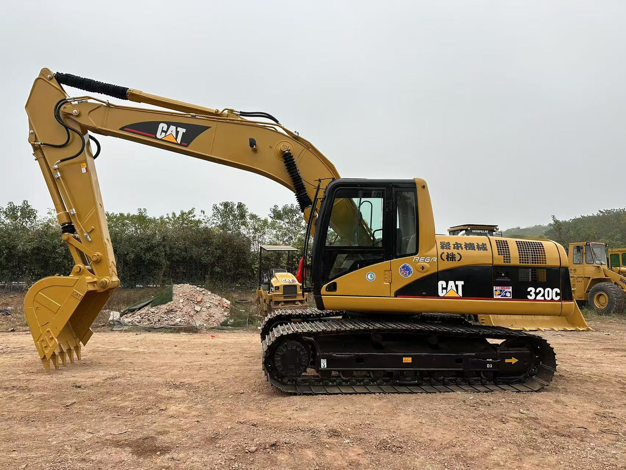 CATERPILLAR 320CL - Paletli ekskavatör: fotoğraf 1 CATERPILLAR 320CL - Paletli ekskavatör: fotoğraf 1