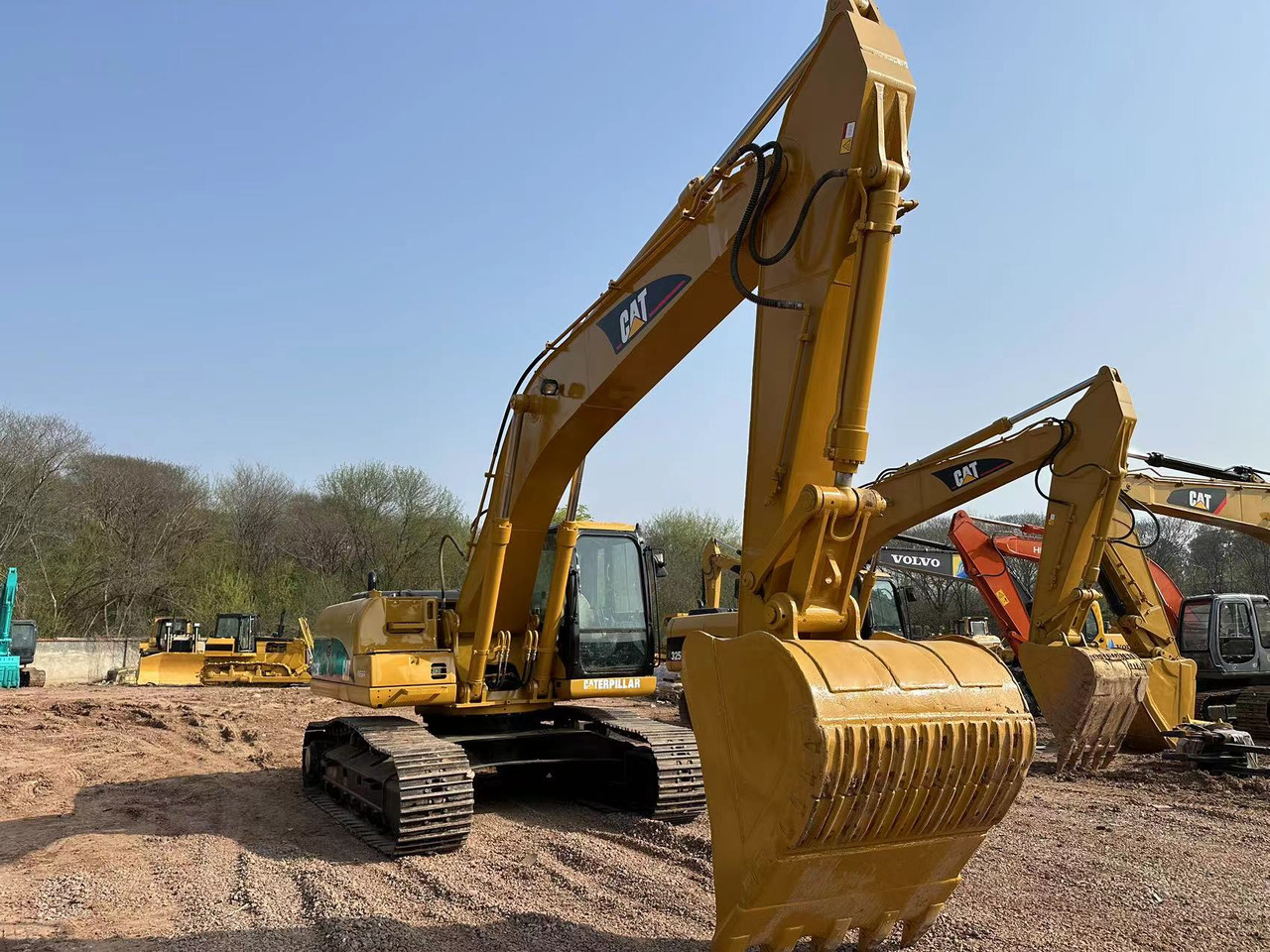 CATERPILLAR 325C - Paletli ekskavatör: fotoğraf 3 CATERPILLAR 325C - Paletli ekskavatör: fotoğraf 3