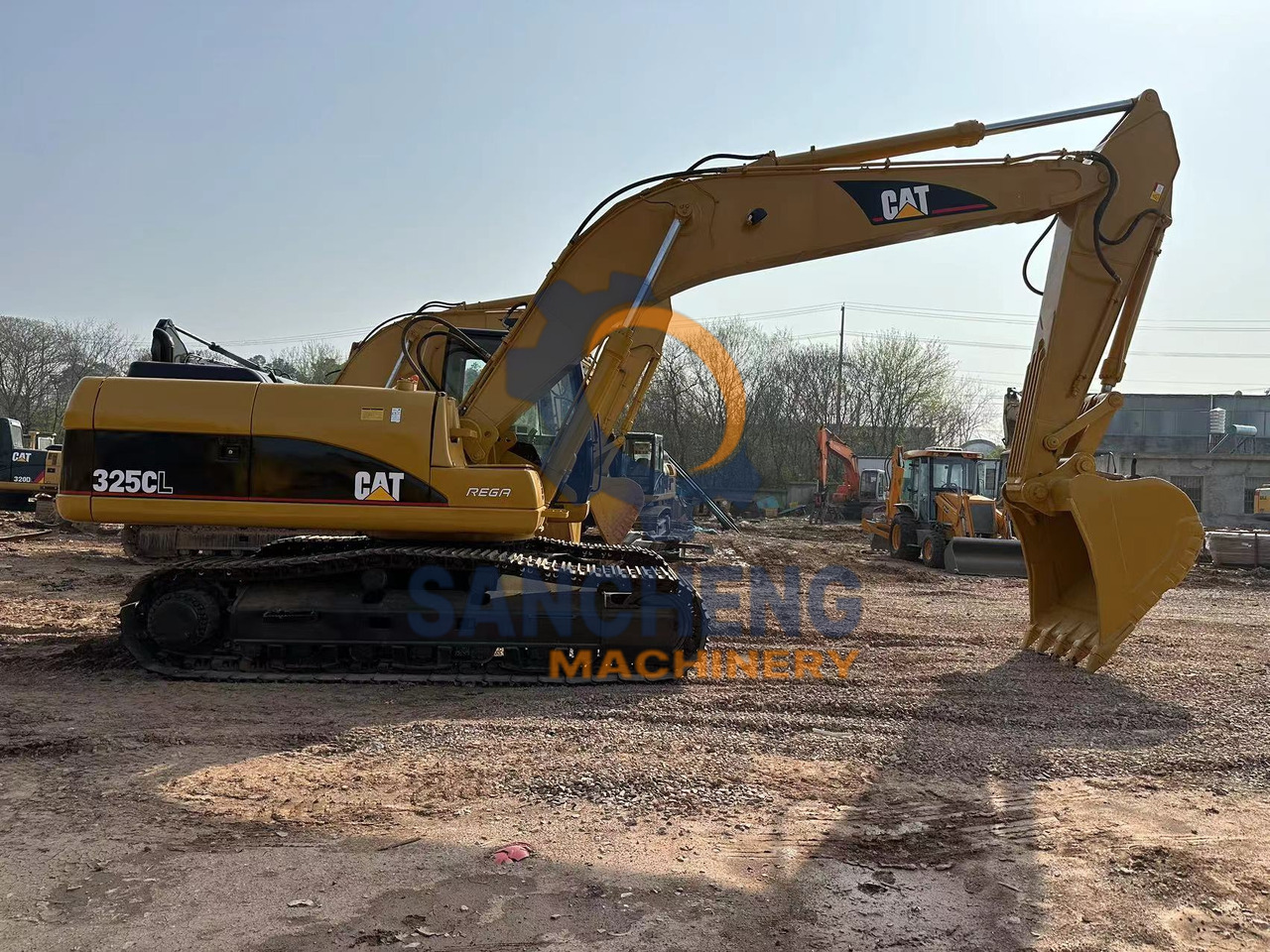 CATERPILLAR 325CL - Paletli ekskavatör: fotoğraf 2 CATERPILLAR 325CL - Paletli ekskavatör: fotoğraf 2
