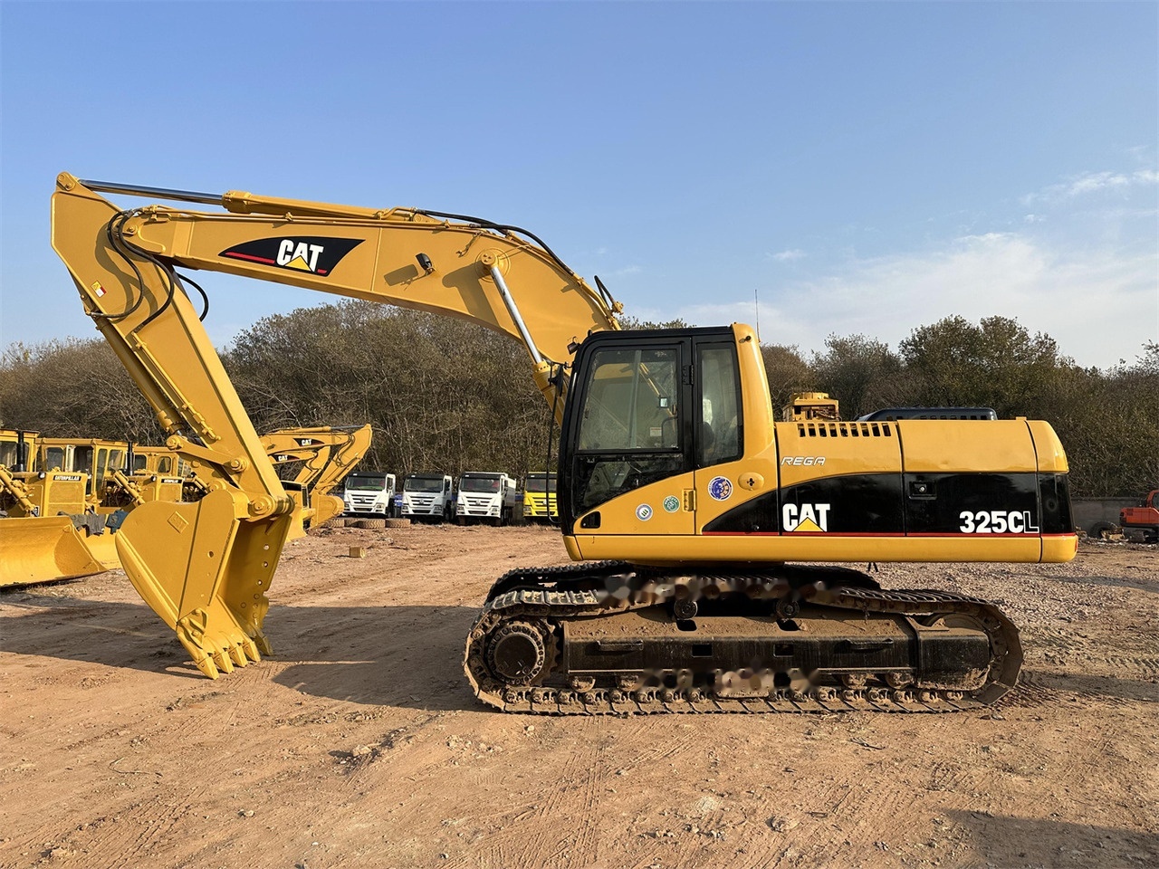 CATERPILLAR 325CL - Paletli ekskavatör: fotoğraf 1 CATERPILLAR 325CL - Paletli ekskavatör: fotoğraf 1