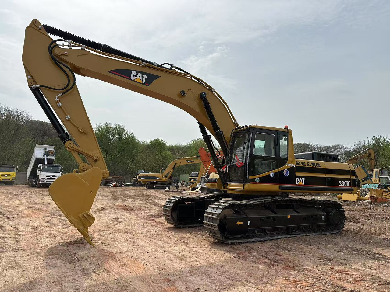 CATERPILLAR 330BL - Ekskavatör: fotoğraf 4 CATERPILLAR 330BL - Ekskavatör: fotoğraf 4