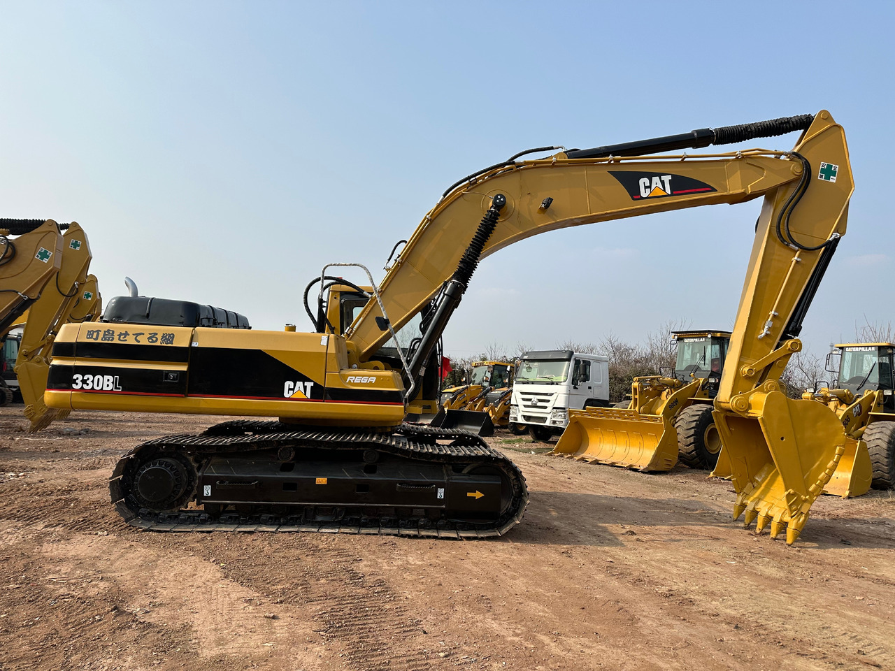 CATERPILLAR 330BL - Paletli ekskavatör: fotoğraf 2 CATERPILLAR 330BL - Paletli ekskavatör: fotoğraf 2