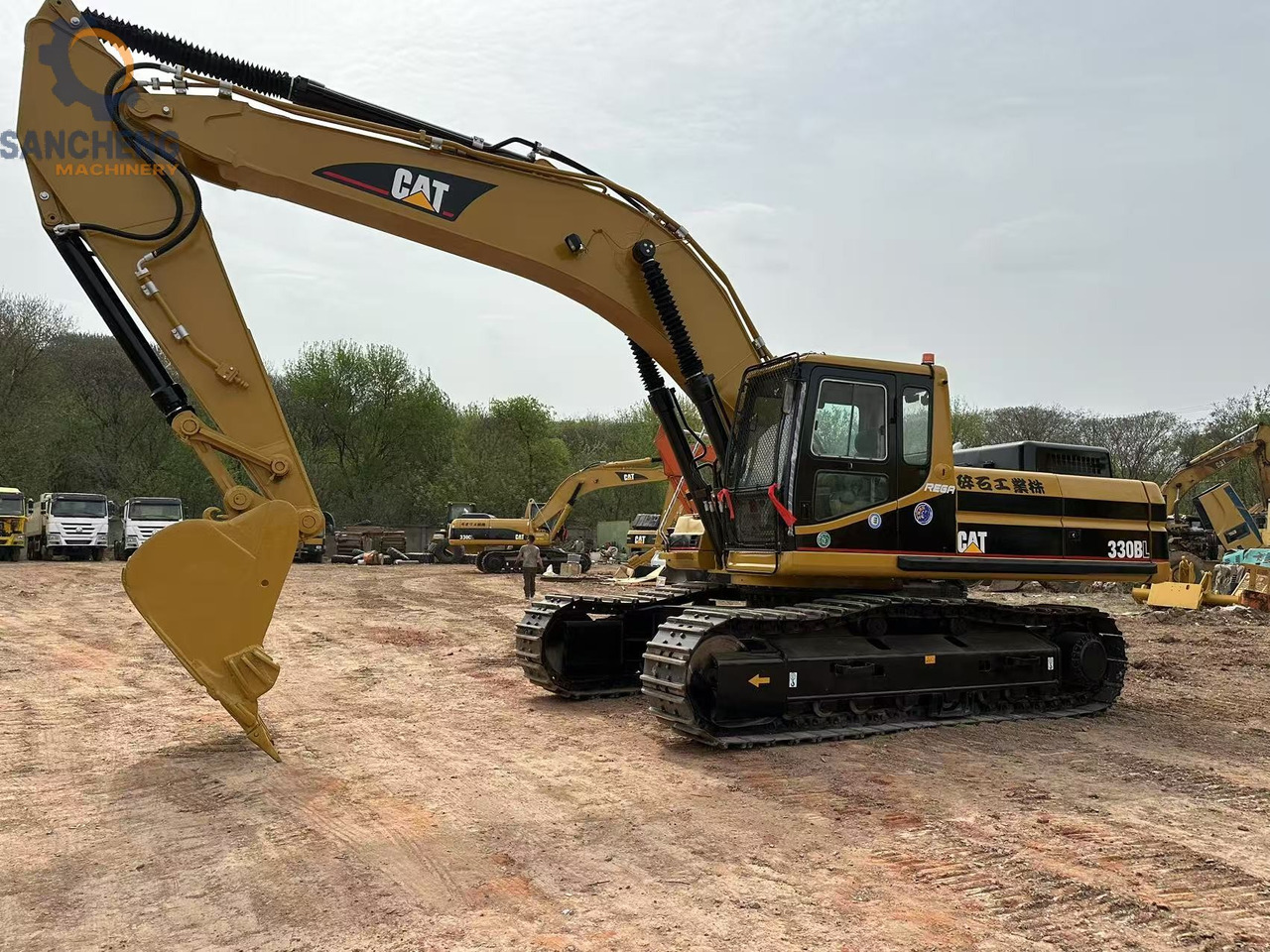 CATERPILLAR 330BL - Paletli ekskavatör: fotoğraf 3 CATERPILLAR 330BL - Paletli ekskavatör: fotoğraf 3