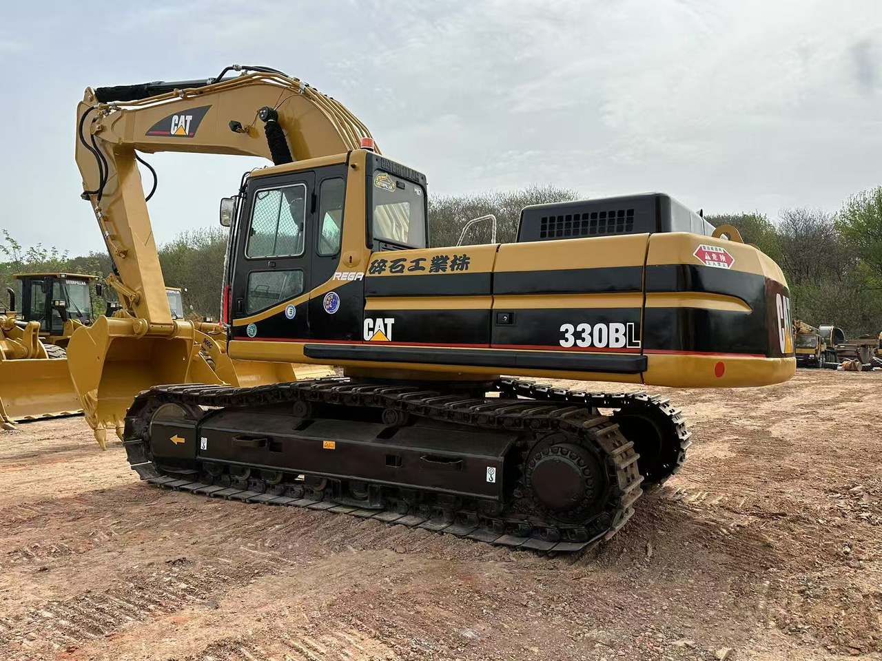 CATERPILLAR 330BL - Ekskavatör: fotoğraf 1 CATERPILLAR 330BL - Ekskavatör: fotoğraf 1