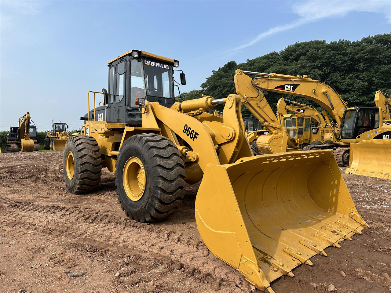 CATERPILLAR 966F - Tekerlekli yükleyici: fotoğraf 3 CATERPILLAR 966F - Tekerlekli yükleyici: fotoğraf 3