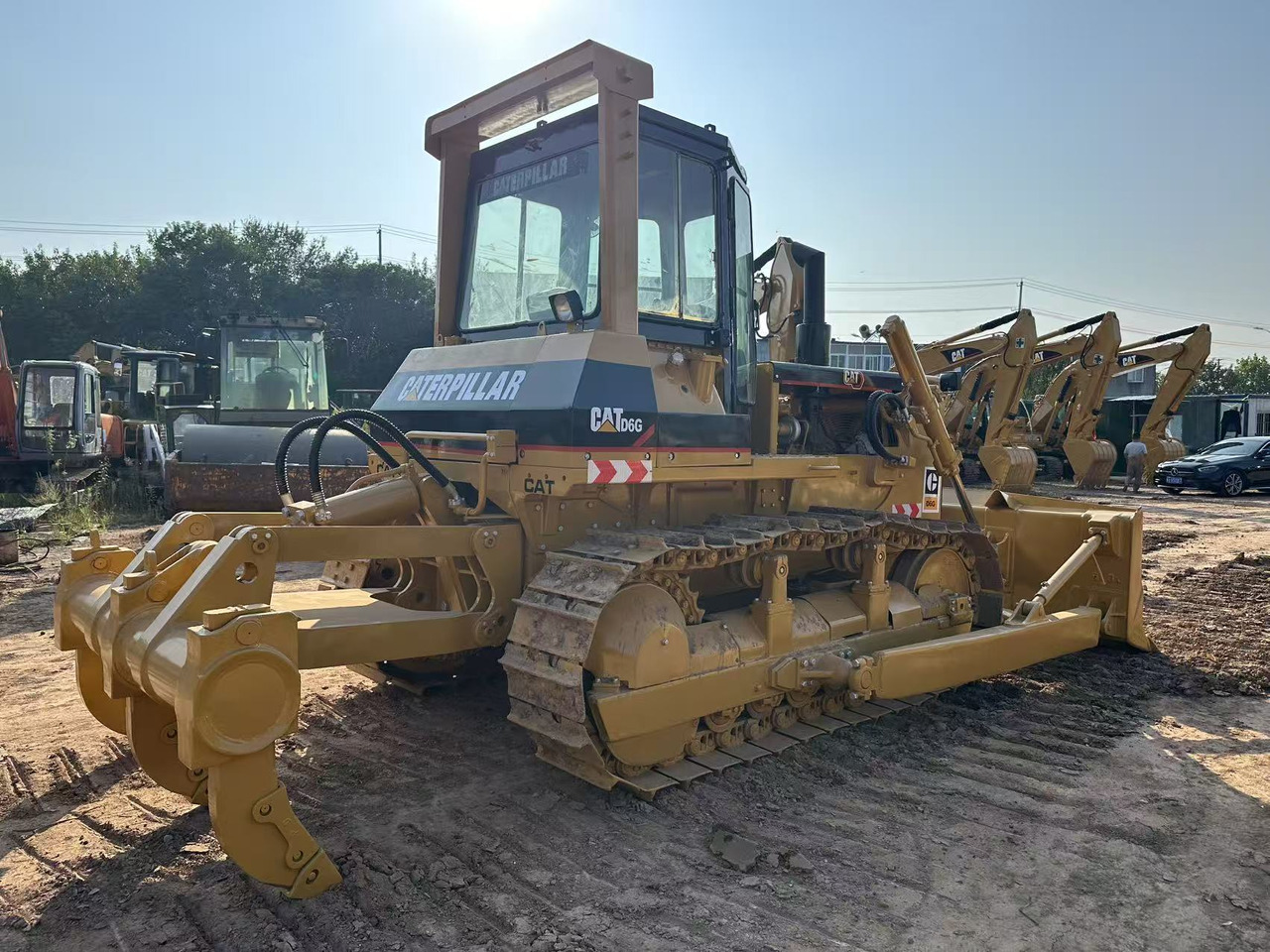 CATERPILLAR D6G - Buldozer: fotoğraf 5 CATERPILLAR D6G - Buldozer: fotoğraf 5