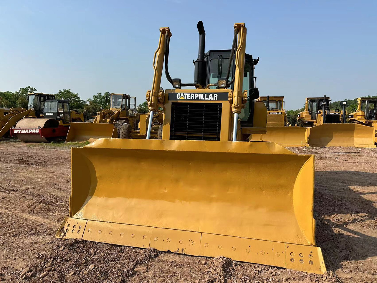 CATERPILLAR D6G Crawler Bulldozer - Buldozer: fotoğraf 3 CATERPILLAR D6G Crawler Bulldozer - Buldozer: fotoğraf 3
