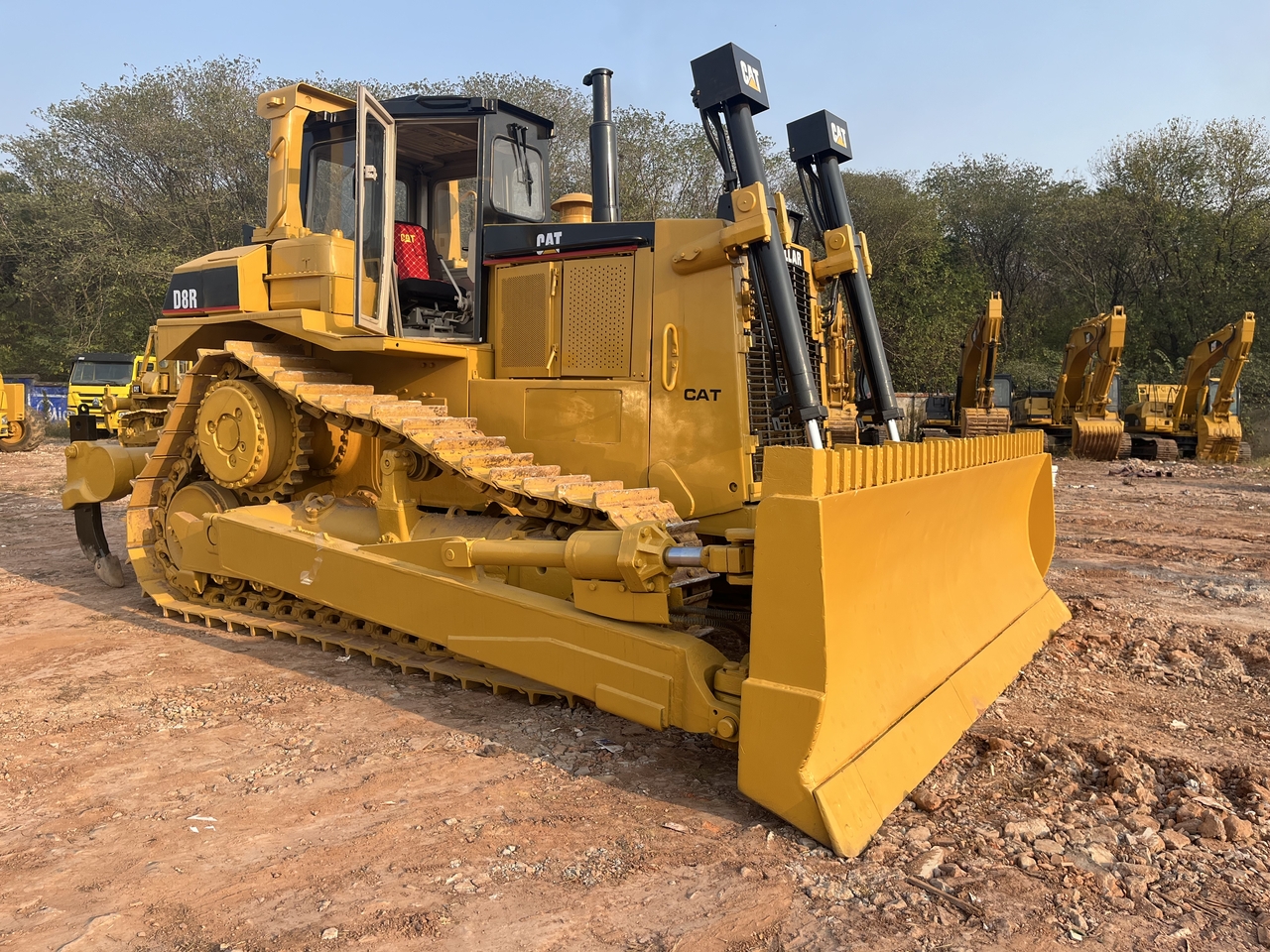 CATERPILLAR D8R - Buldozer: fotoğraf 3 CATERPILLAR D8R - Buldozer: fotoğraf 3