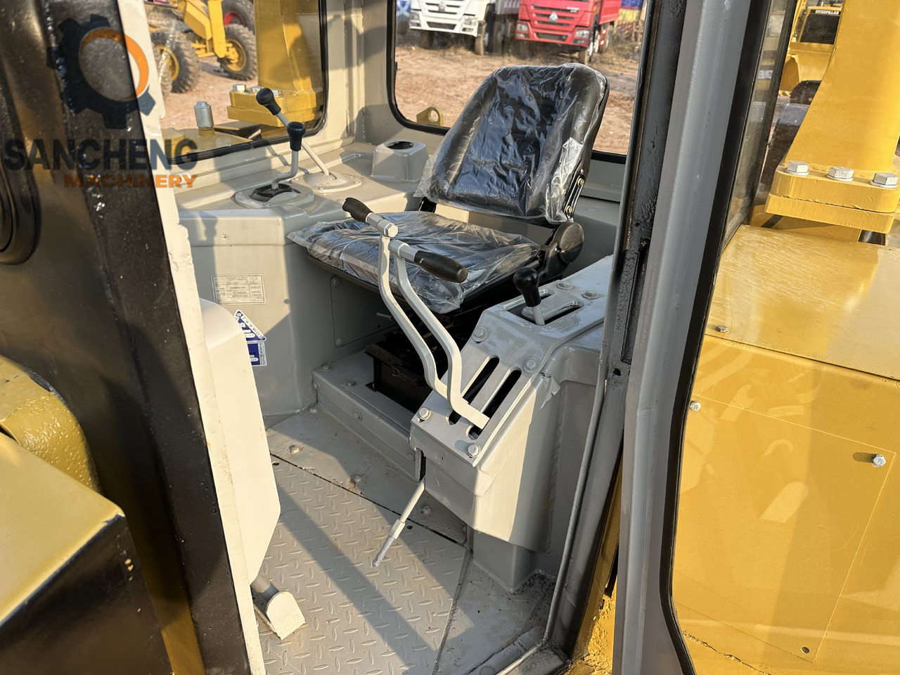 CATERPILLAR D8R - Buldozer: fotoğraf 5 CATERPILLAR D8R - Buldozer: fotoğraf 5