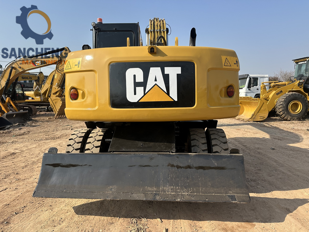 CATERPILLAR M320D2 - Tekerlekli ekskavatör: fotoğraf 3 CATERPILLAR M320D2 - Tekerlekli ekskavatör: fotoğraf 3
