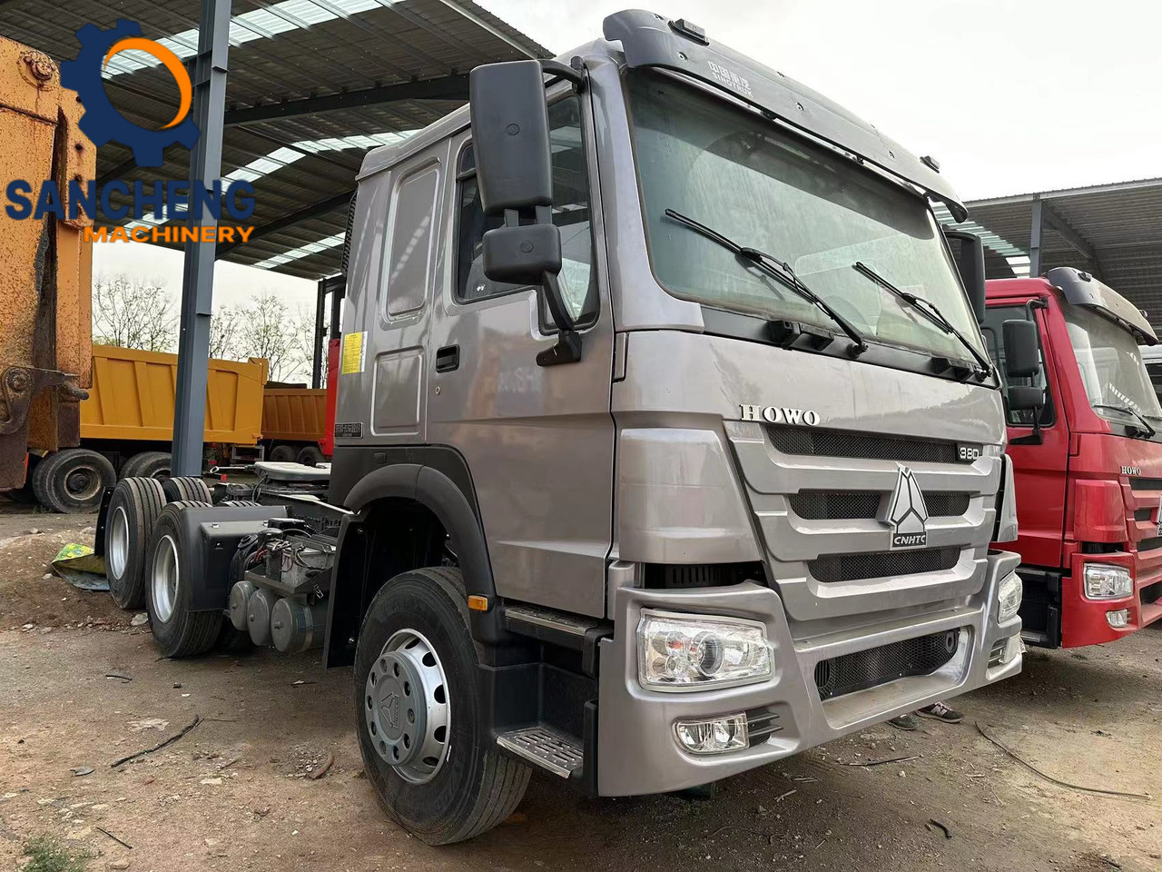 Sinotruk HOWO 380hp - Çekici: fotoğraf 1 Sinotruk HOWO 380hp - Çekici: fotoğraf 1