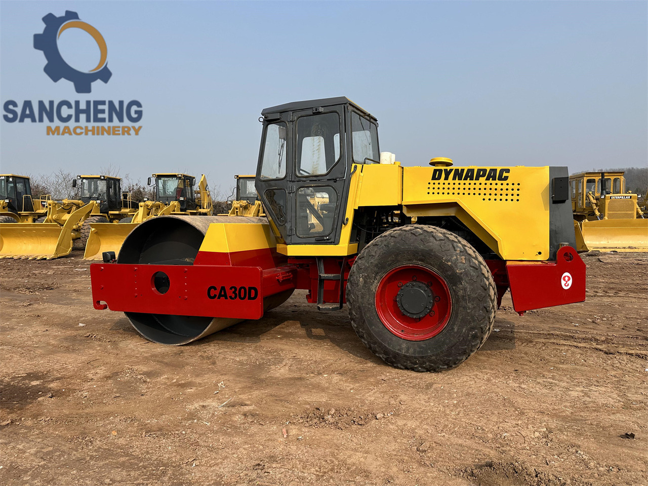 DYNAPAC CA30D - Silindir makinesi: fotoğraf 3 DYNAPAC CA30D - Silindir makinesi: fotoğraf 3