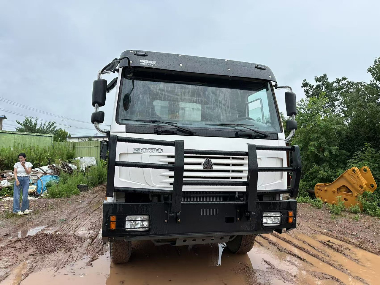 HOWO 371hp - Damperli kamyon: fotoğraf 2 HOWO 371hp - Damperli kamyon: fotoğraf 2