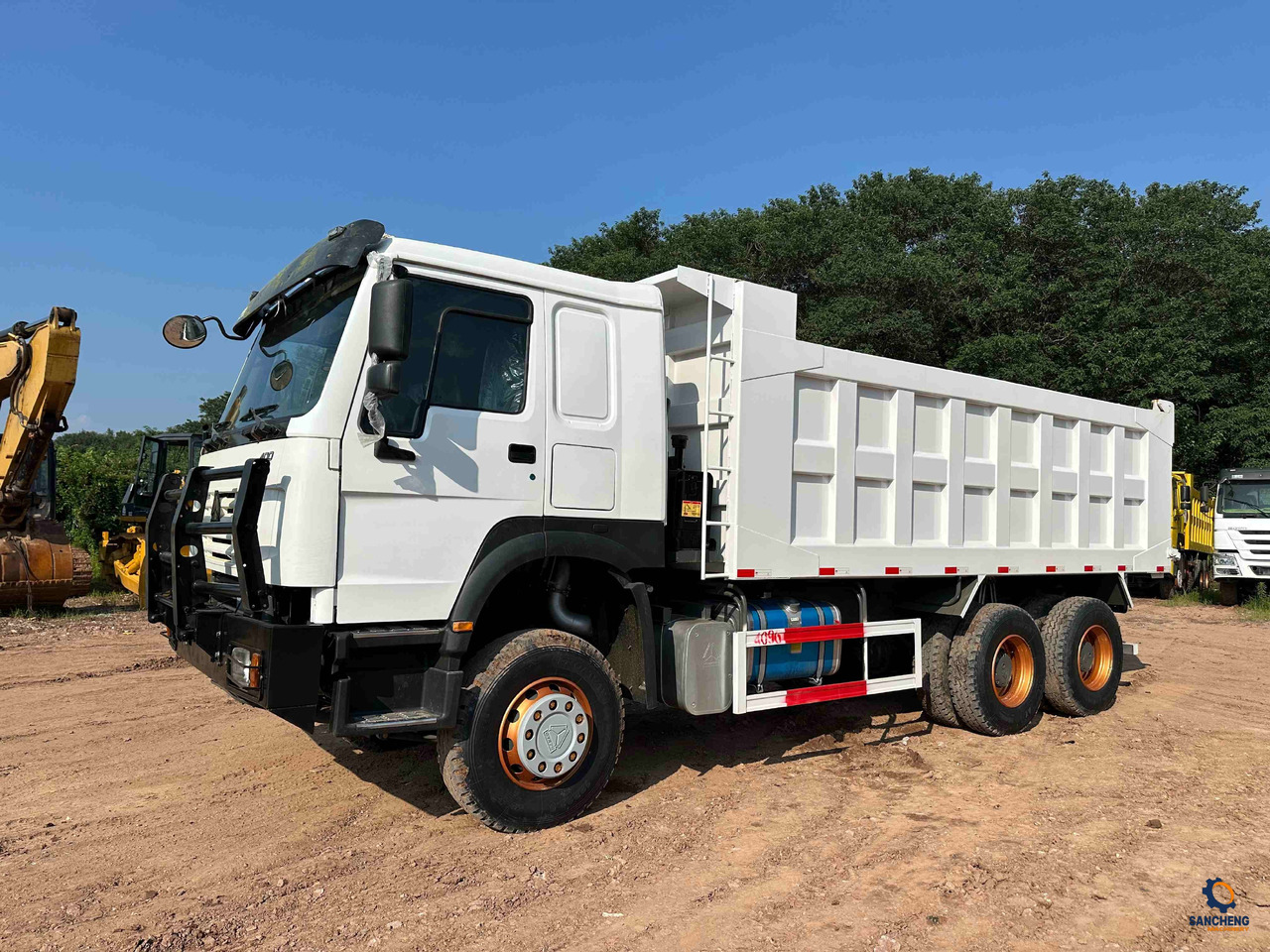 HOWO 400 With Bumper - Damperli kamyon: fotoğraf 4 HOWO 400 With Bumper - Damperli kamyon: fotoğraf 4