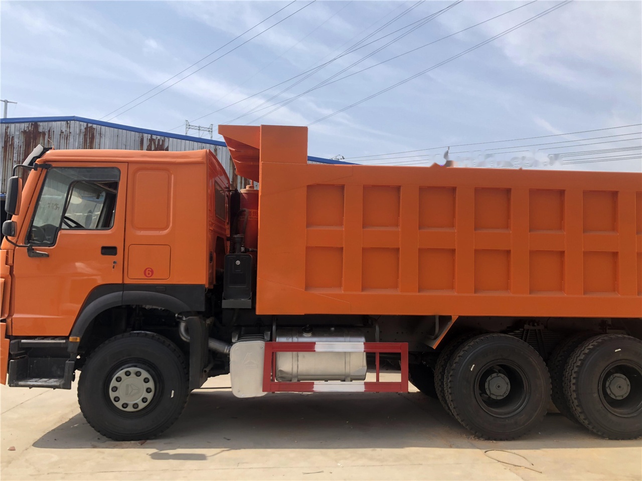 SINOTRUK HOWO 371 Dump truck - Damperli kamyon: fotoğraf 4 SINOTRUK HOWO 371 Dump truck - Damperli kamyon: fotoğraf 4