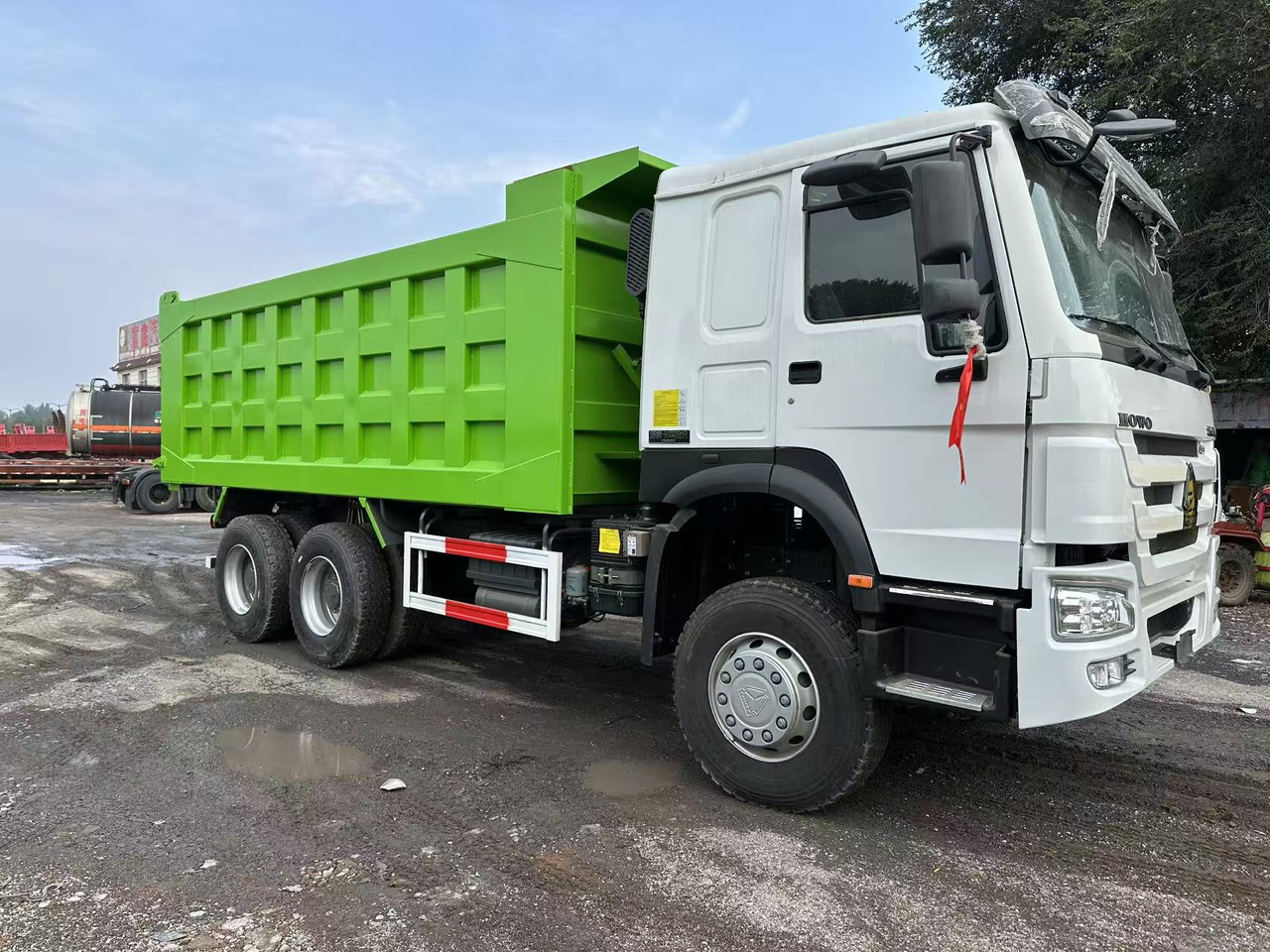 SINOTRUK HOWO 400HP 6X4 Tipper Truck - Damperli kamyon: fotoğraf 3 SINOTRUK HOWO 400HP 6X4 Tipper Truck - Damperli kamyon: fotoğraf 3