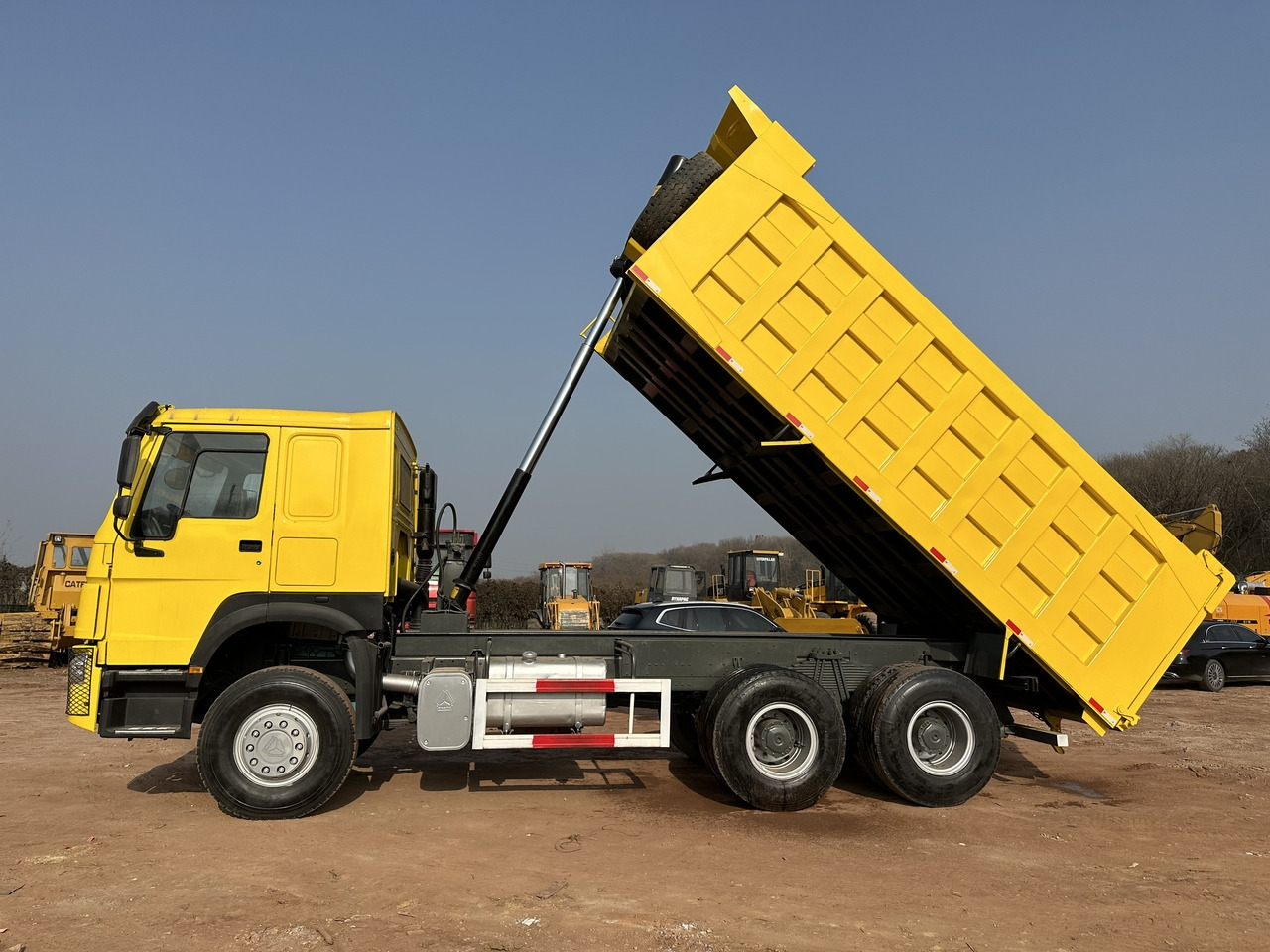 SINOTRUK Howo Dump truck 371 - Damperli kamyon: fotoğraf 5 SINOTRUK Howo Dump truck 371 - Damperli kamyon: fotoğraf 5