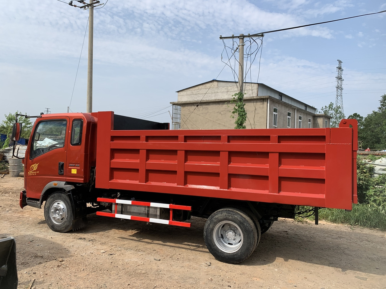 SINOTRUK Howo Dump truck 4x2 - Damperli kamyon: fotoğraf 3 SINOTRUK Howo Dump truck 4x2 - Damperli kamyon: fotoğraf 3
