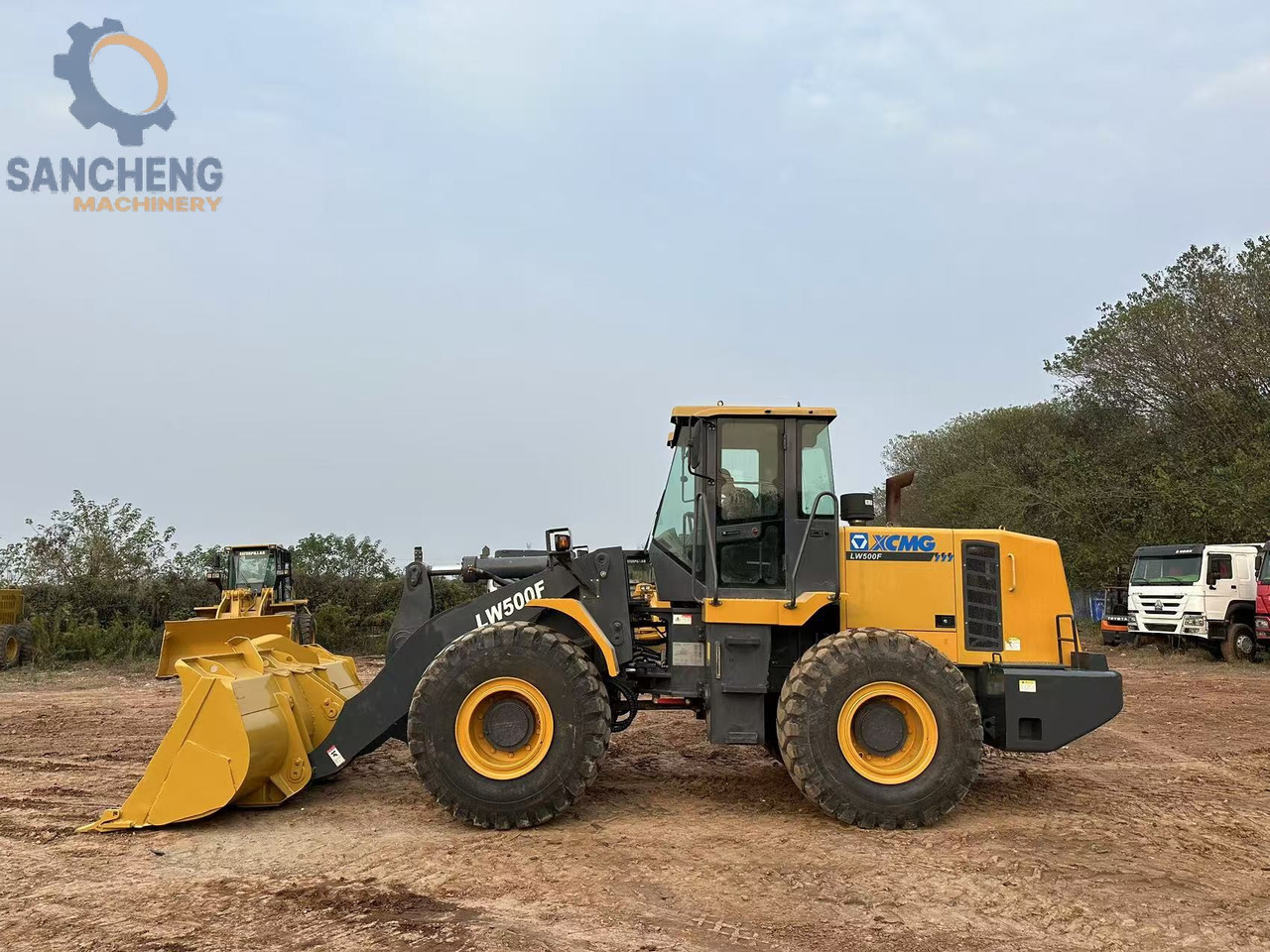 XCMG LW500F - Tekerlekli yükleyici: fotoğraf 5 XCMG LW500F - Tekerlekli yükleyici: fotoğraf 5