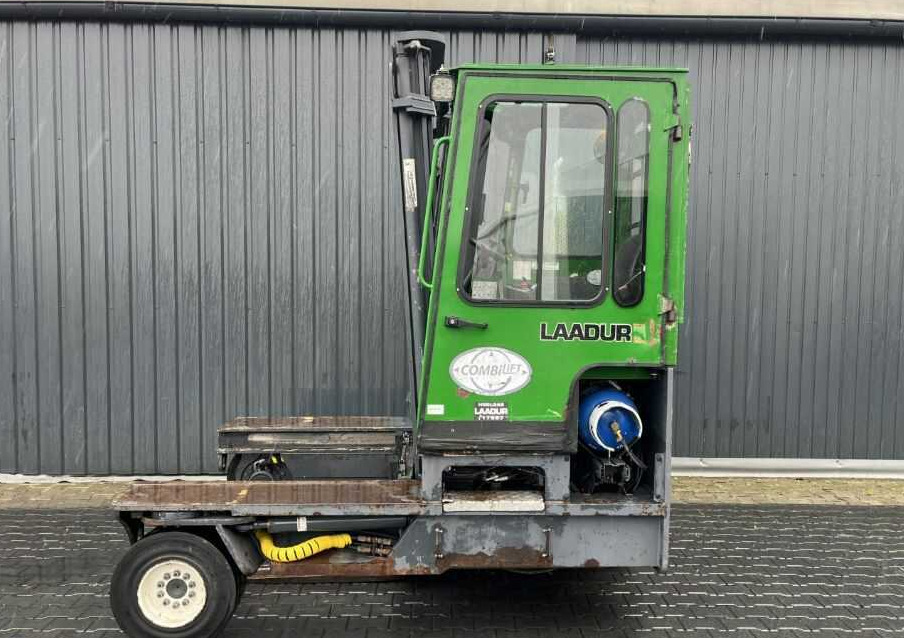 Combilift C5000XL - Dört yönlü forkliftler: fotoğraf 2 Combilift C5000XL - Dört yönlü forkliftler: fotoğraf 2
