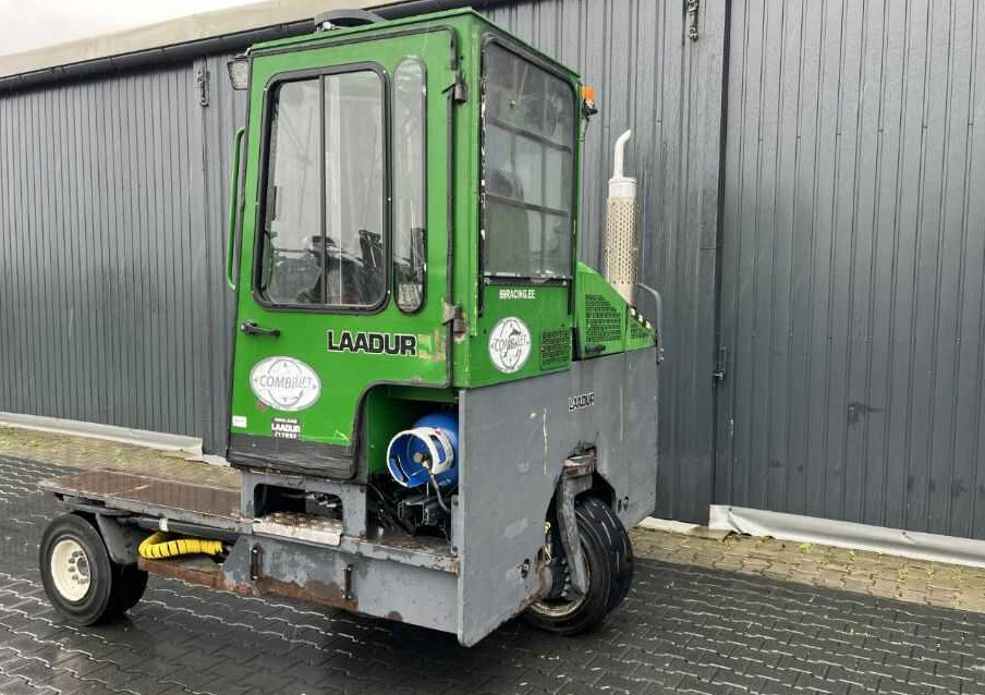 Combilift C5000XL - Dört yönlü forkliftler: fotoğraf 3 Combilift C5000XL - Dört yönlü forkliftler: fotoğraf 3