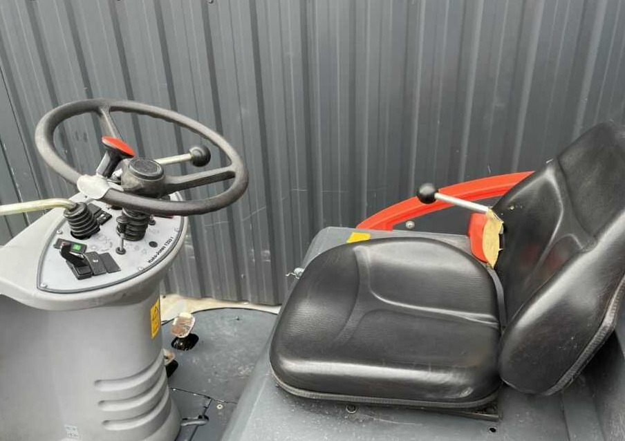 Yer süpürme makinası Hako Jonas 1200V: fotoğraf 6