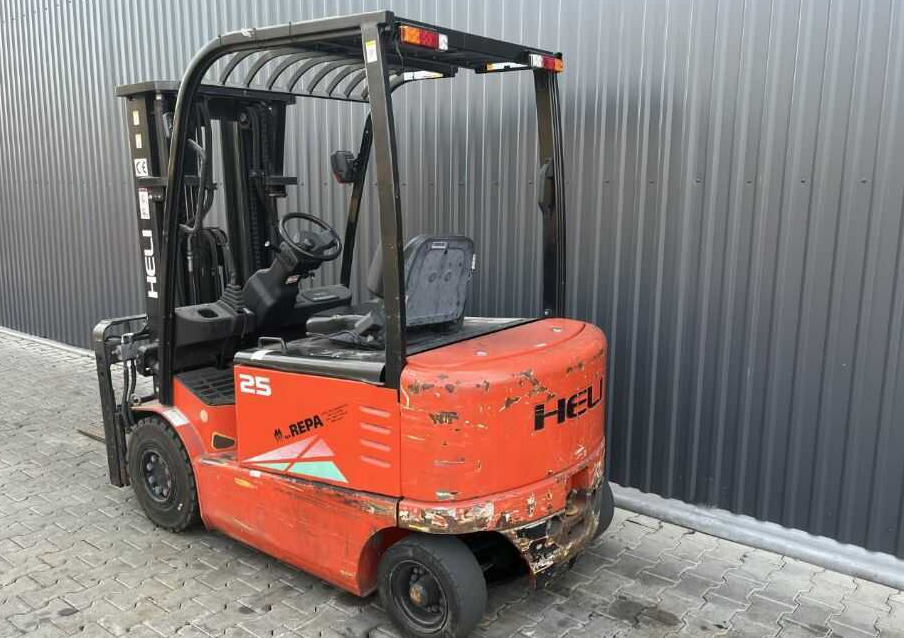 Heli CPD25 - Elektrikli forklift: fotoğraf 3 Heli CPD25 - Elektrikli forklift: fotoğraf 3