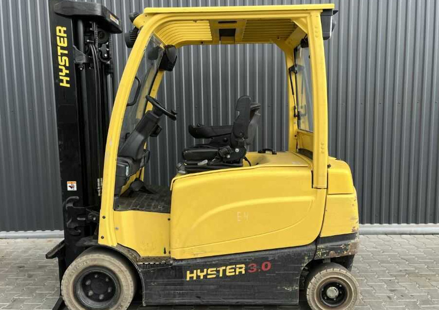 Hyster J3.0XN - Elektrikli forklift: fotoğraf 2 Hyster J3.0XN - Elektrikli forklift: fotoğraf 2