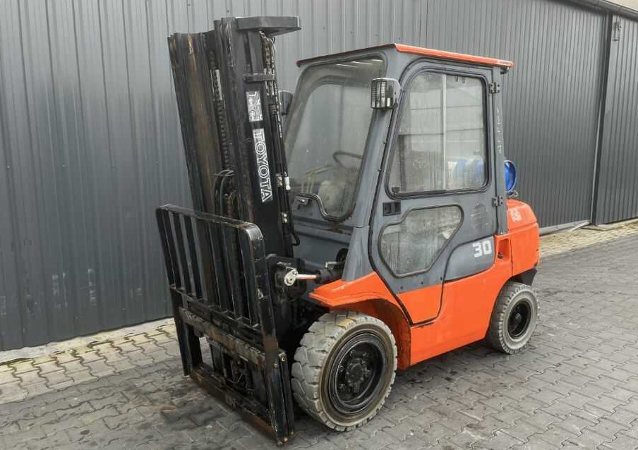 Jungheinrich 7FGF30 - LPG forklift: fotoğraf 1 Jungheinrich 7FGF30 - LPG forklift: fotoğraf 1
